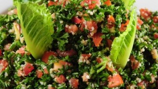 Raw tabbouleh